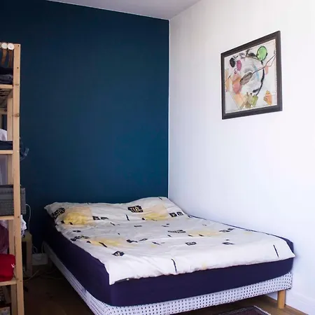 Beautiful Flat Near Buttes Chaumont * Parigi